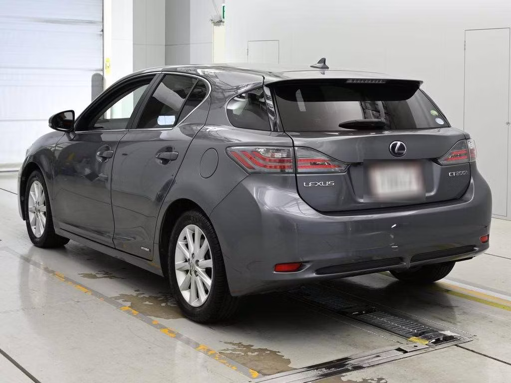 LEXUS CT200H