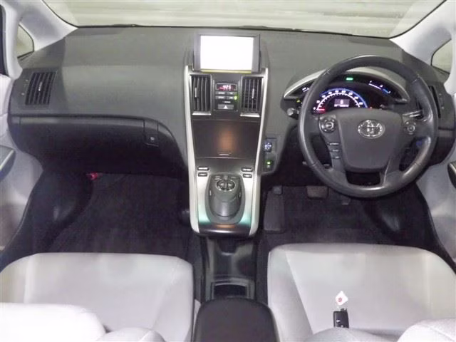 TOYOTA SAI