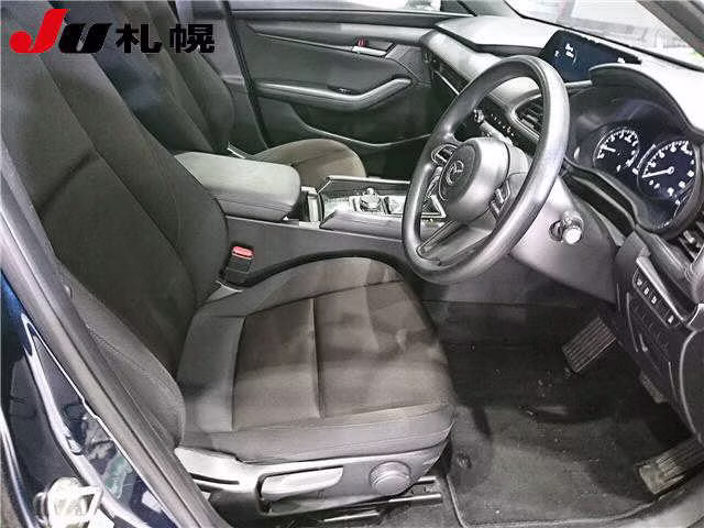 MAZDA MAZDA3