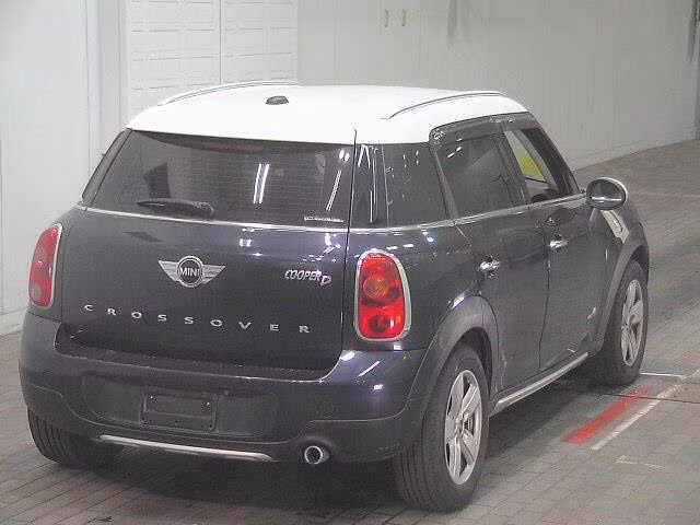 MINI CROSSOVER