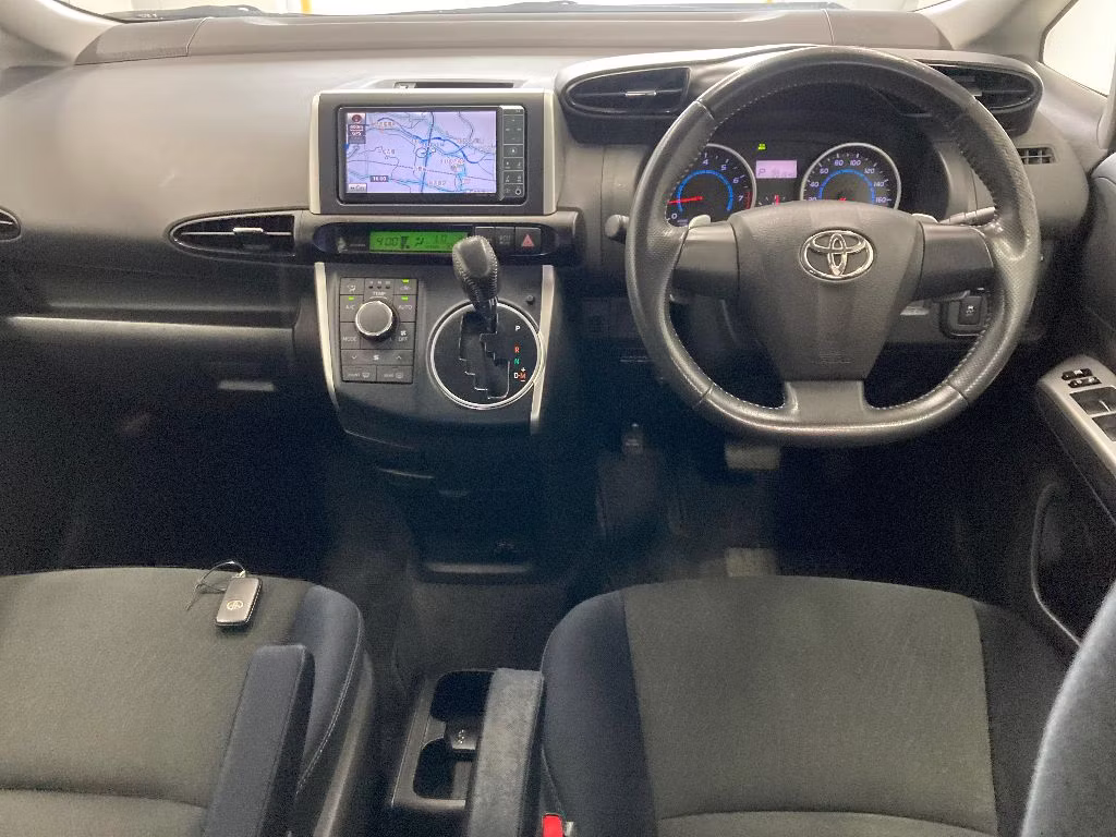 TOYOTA WISH