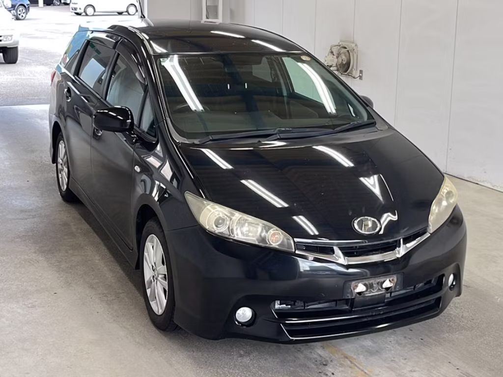 TOYOTA WISH