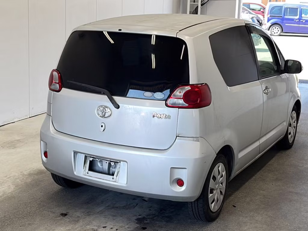TOYOTA PORTE