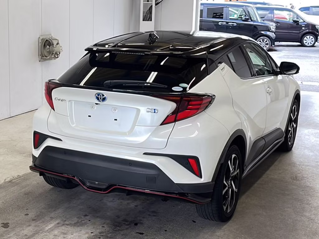 TOYOTA C-HR