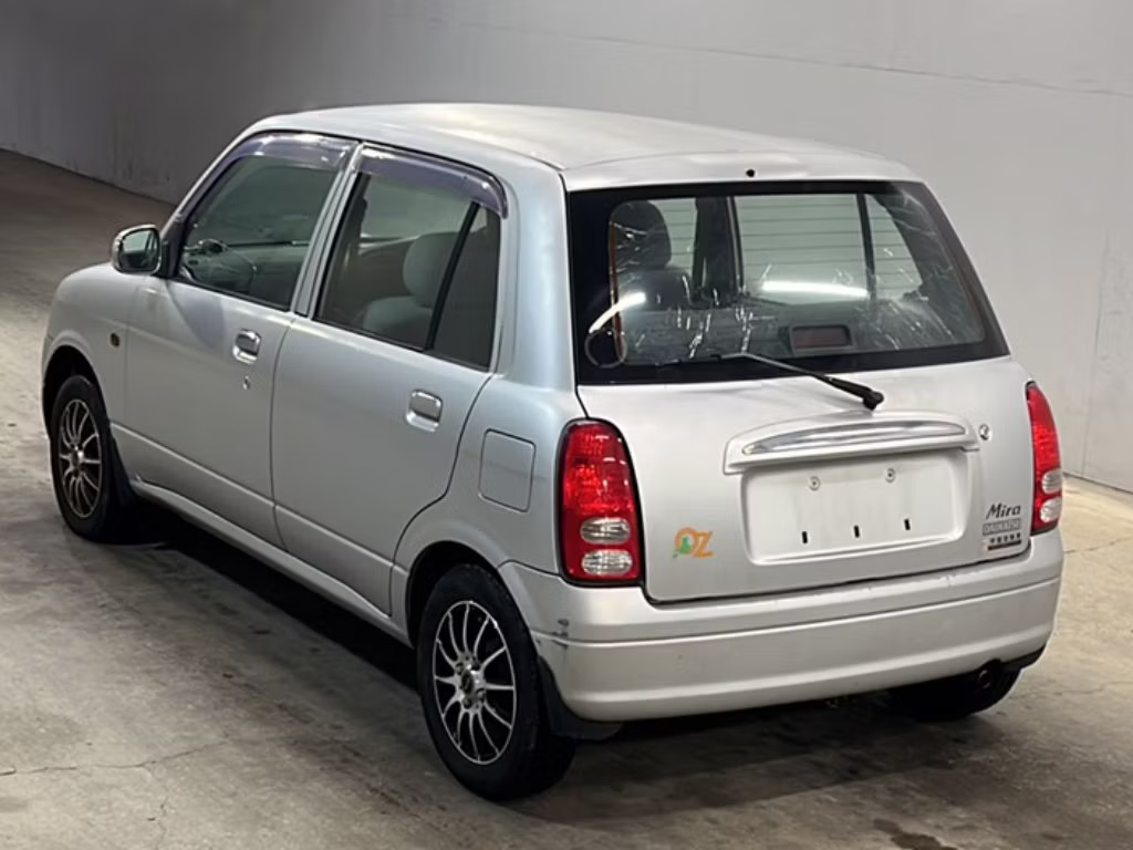DAIHATSU MIRA