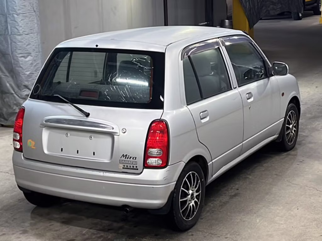 DAIHATSU MIRA