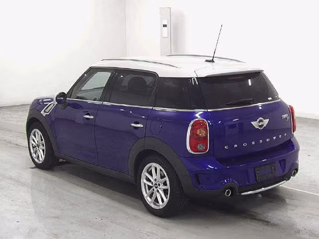 MINI CROSSOVER