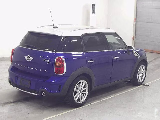 MINI CROSSOVER