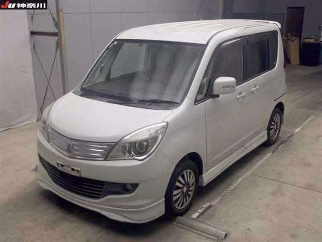 MITSUBISHI DELICA D:2