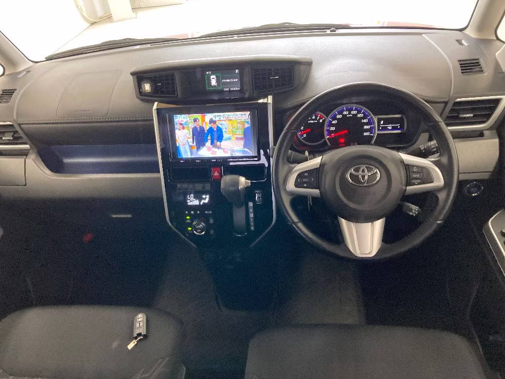 TOYOTA TANK