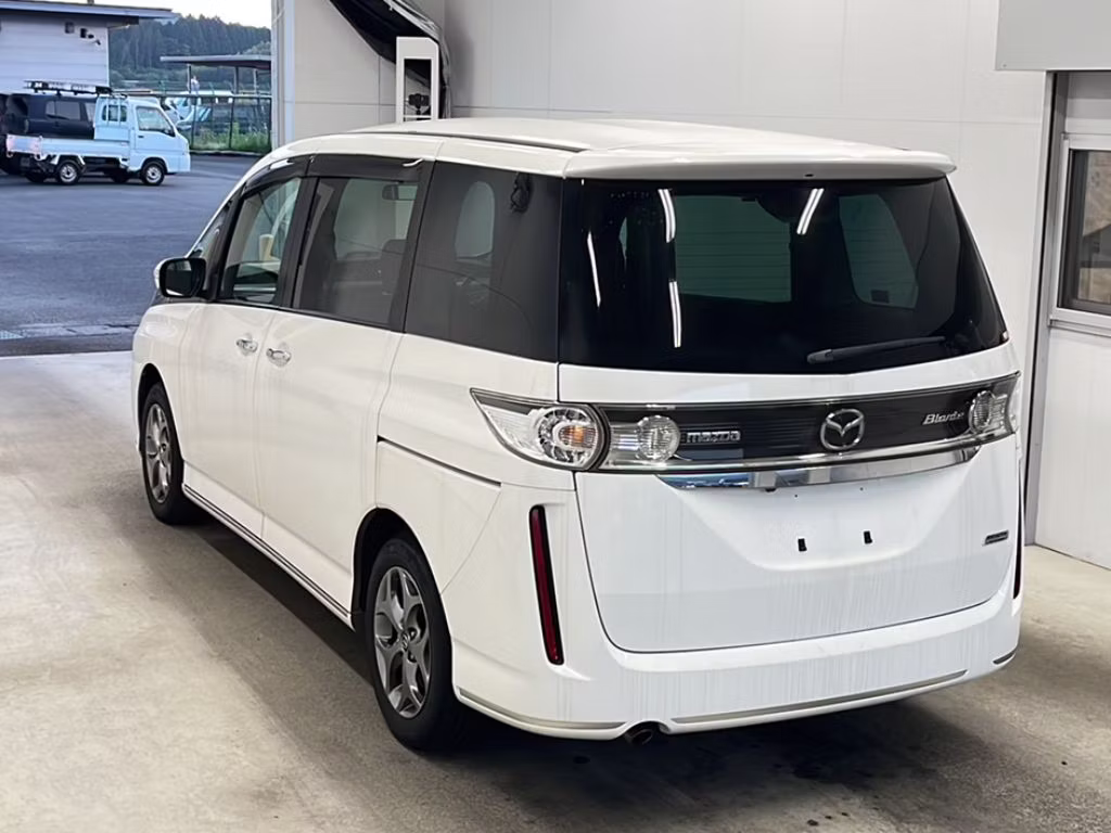 MAZDA BIANTE