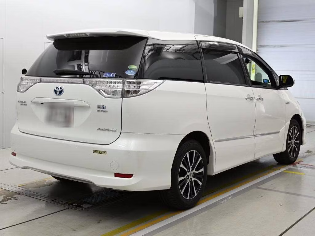 TOYOTA ESTIMA