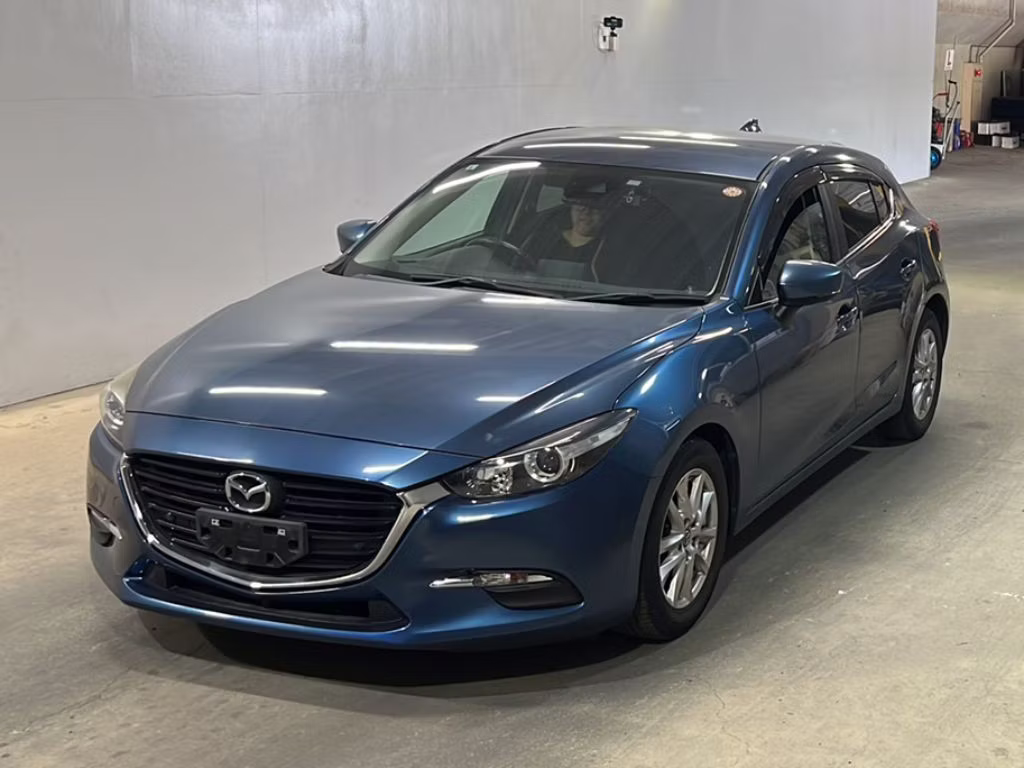 MAZDA AXELA
