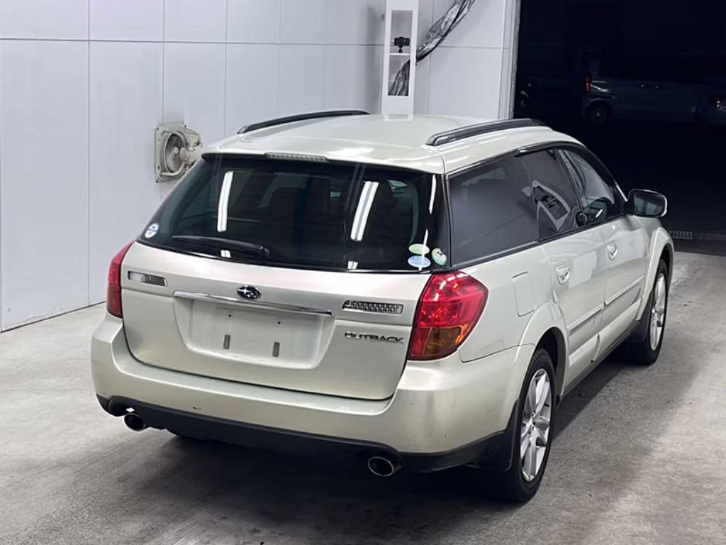SUBARU OUTBACK