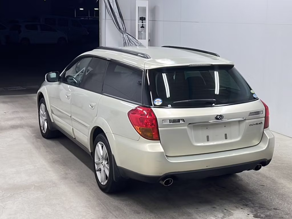 SUBARU OUTBACK