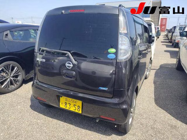 NISSAN MOCO