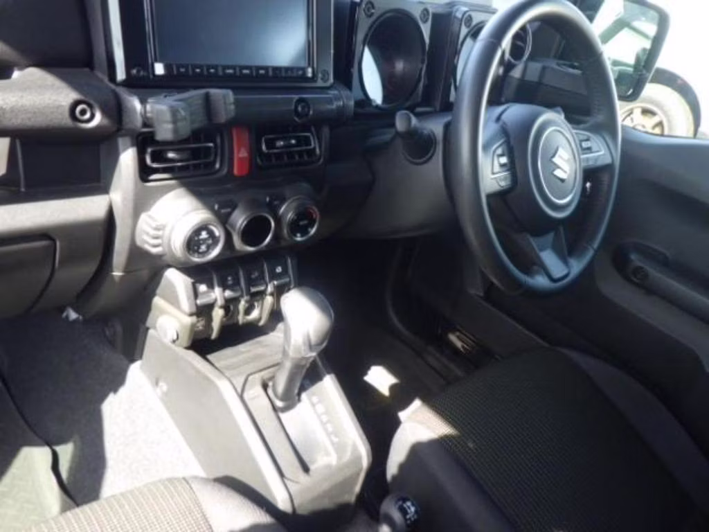 SUZUKI JIMNY SIERRA