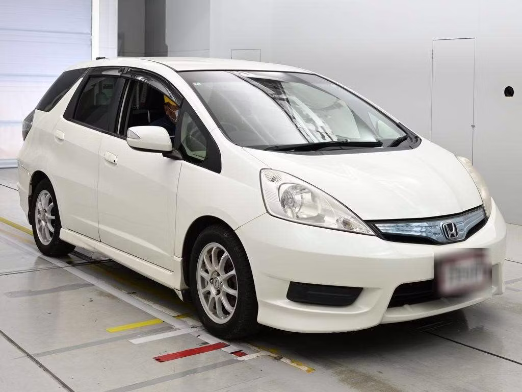 HONDA FIT SHUTTLE