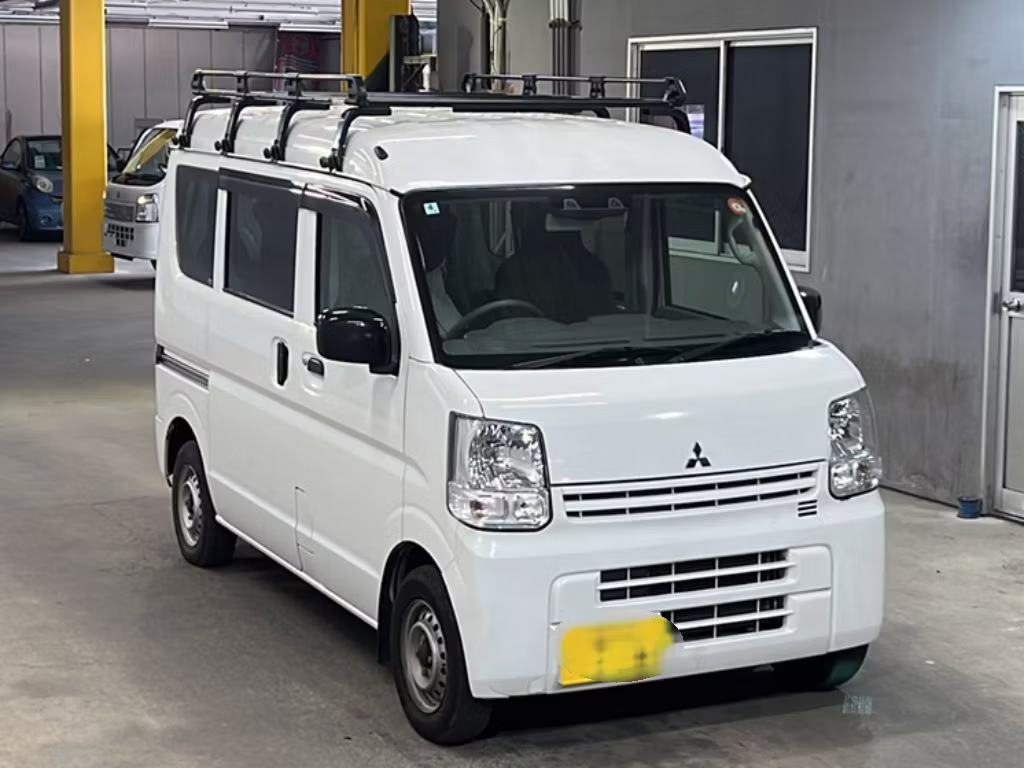 MITSUBISHI MINICAB