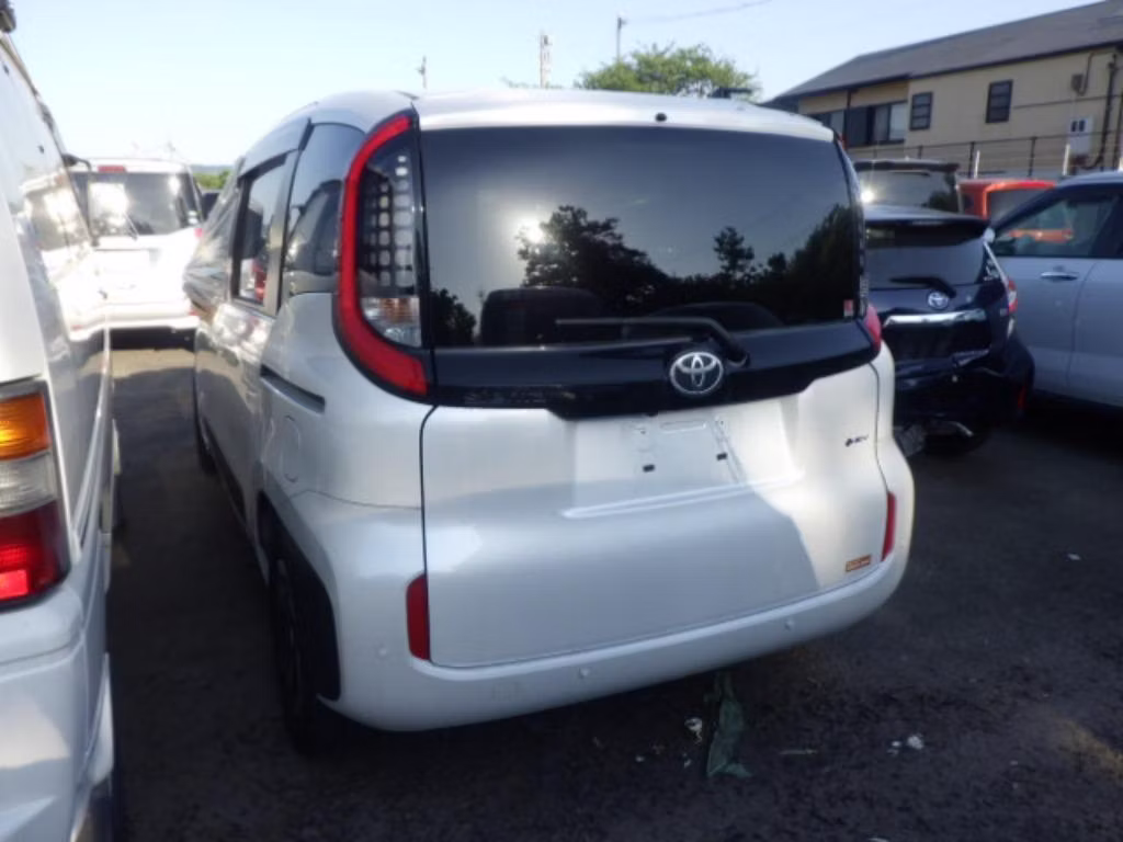 TOYOTA SIENTA