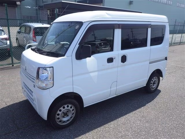 MITSUBISHI MINICAB