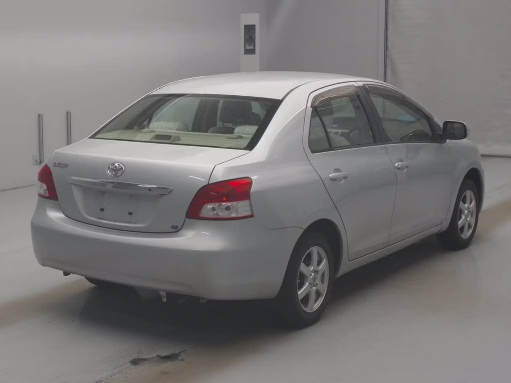 TOYOTA BELTA