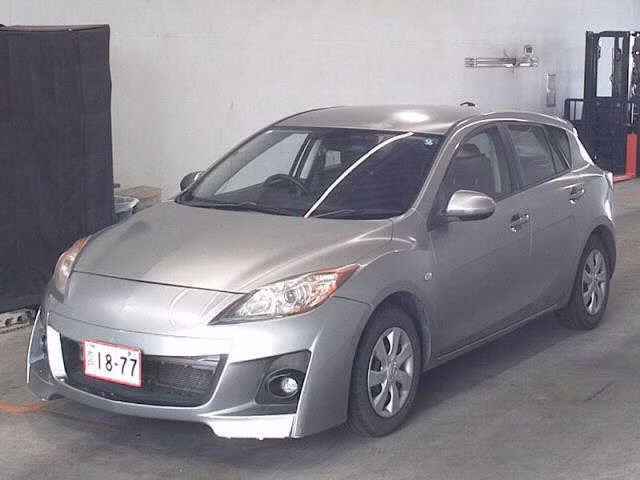 MAZDA AXELA