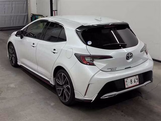 TOYOTA COROLLA