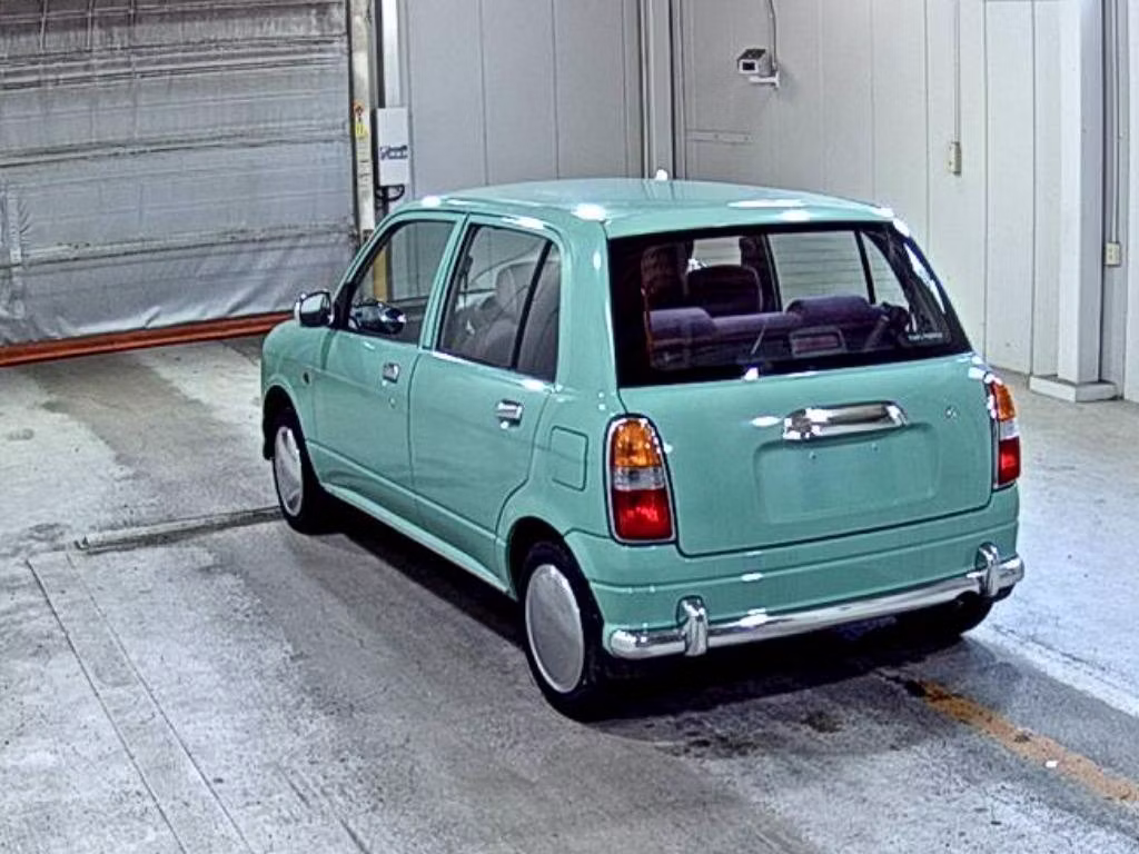 DAIHATSU MIRA GINO