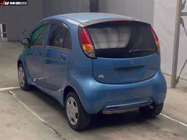 MITSUBISHI I