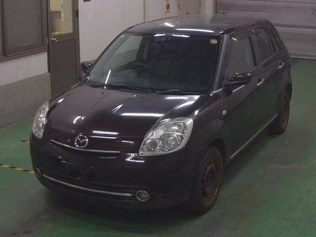 MAZDA VERISA