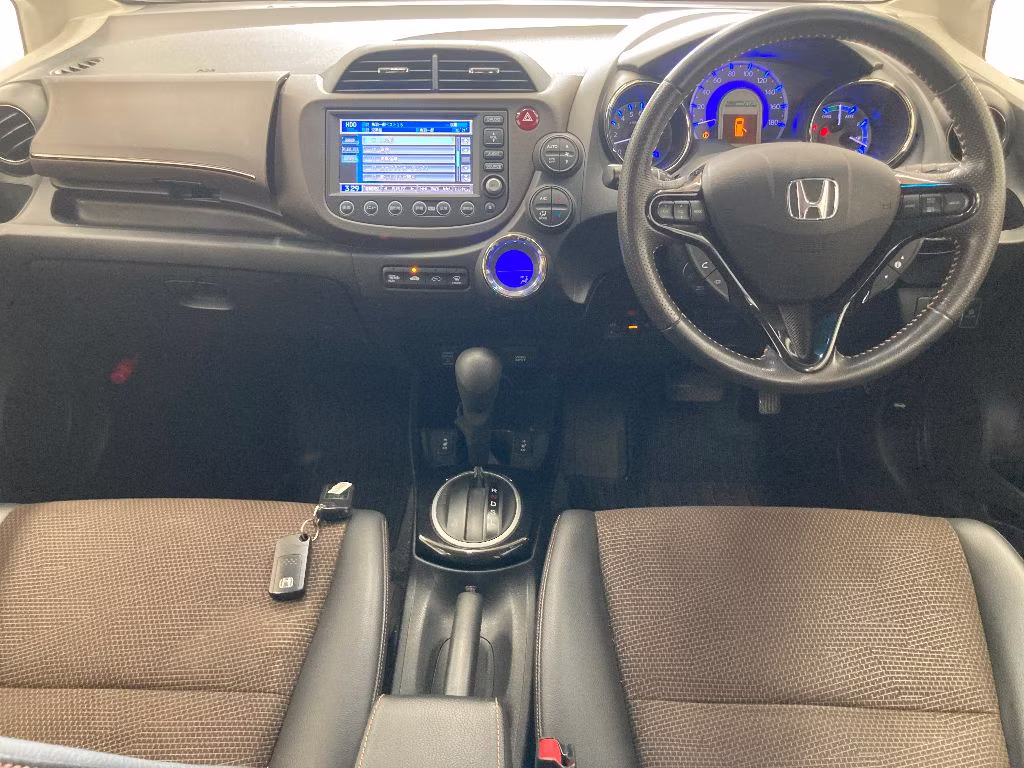 HONDA FIT SHUTTLE