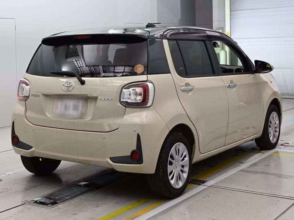 TOYOTA PASSO
