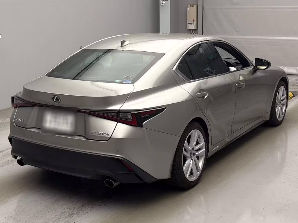 LEXUS IS300H