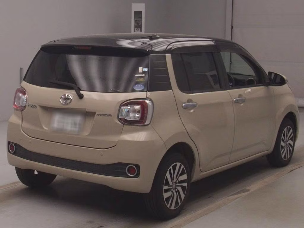 TOYOTA PASSO