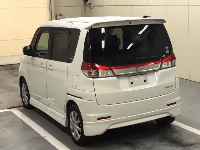 SUZUKI SOLIO