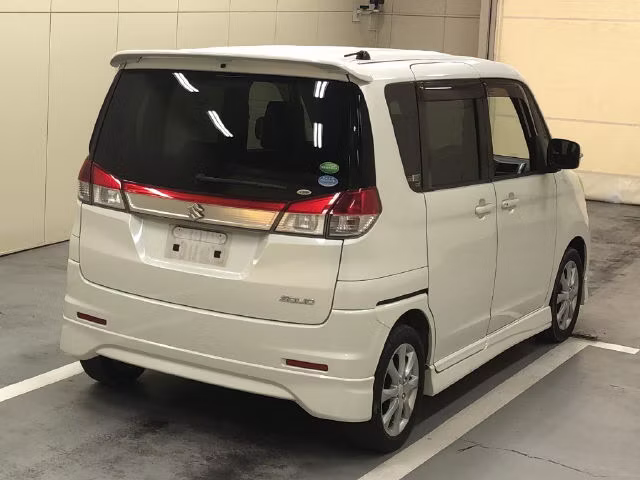SUZUKI SOLIO