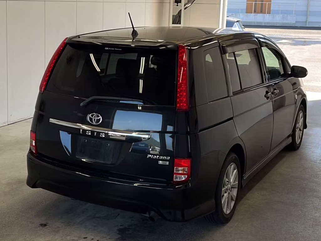 TOYOTA ISIS