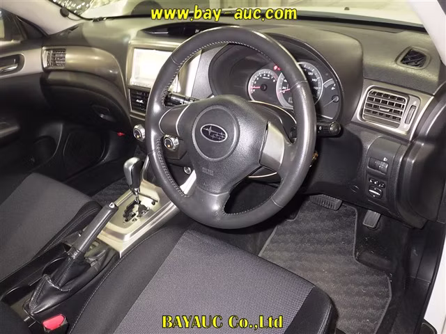 SUBARU IMPREZA
