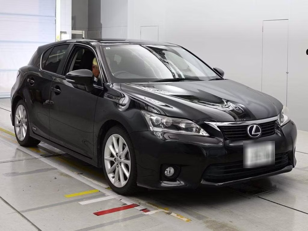 LEXUS CT200H