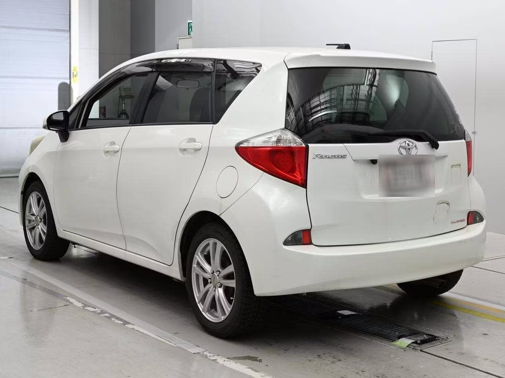 TOYOTA RACTIS