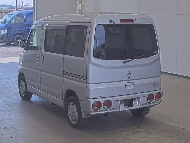 MITSUBISHI TOWN BOX