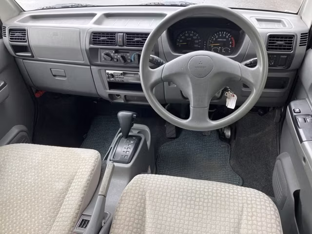 MITSUBISHI TOWN BOX