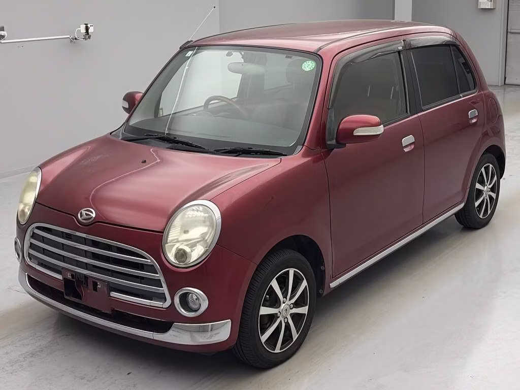 DAIHATSU MIRA GINO