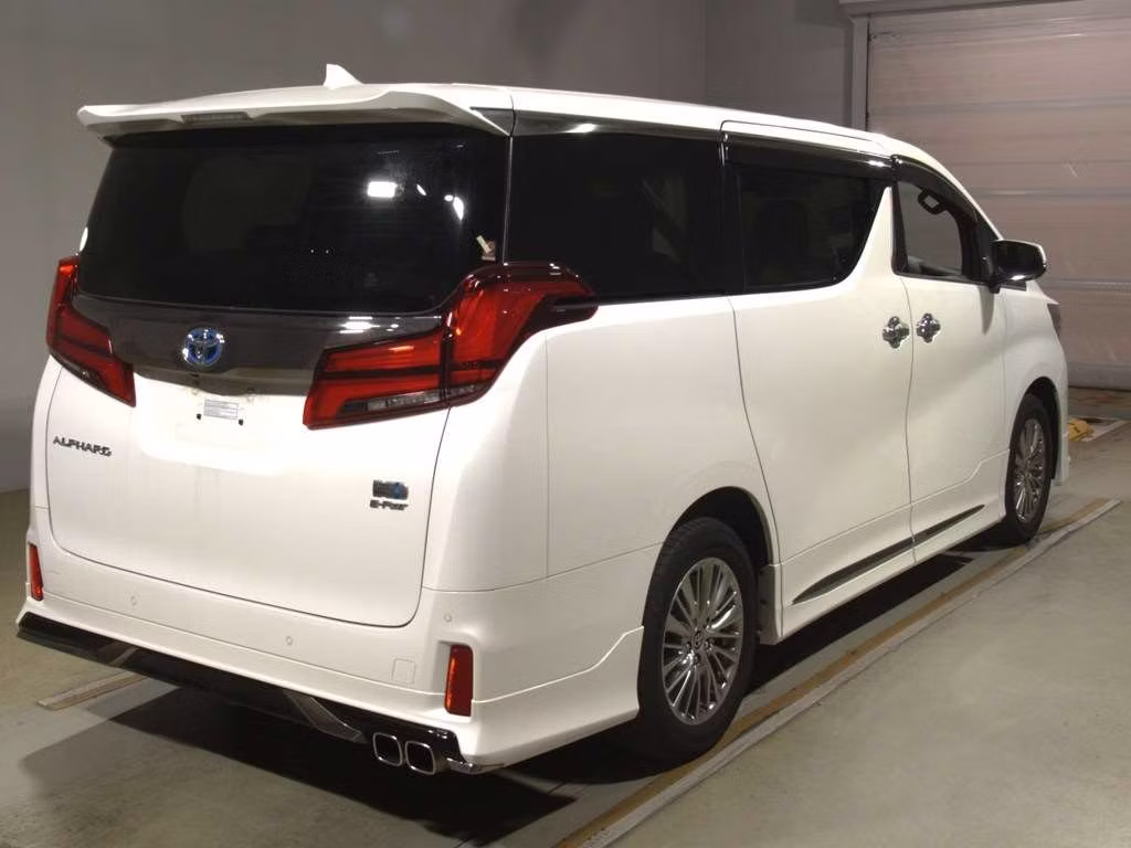 TOYOTA ALPHARD
