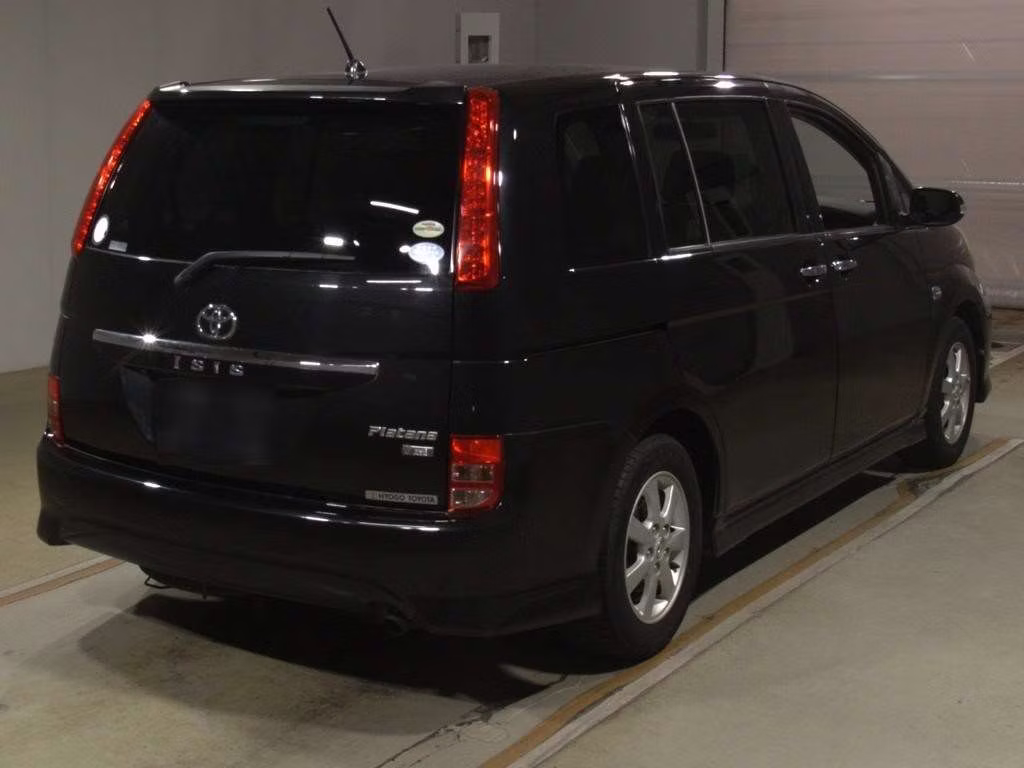 TOYOTA ISIS