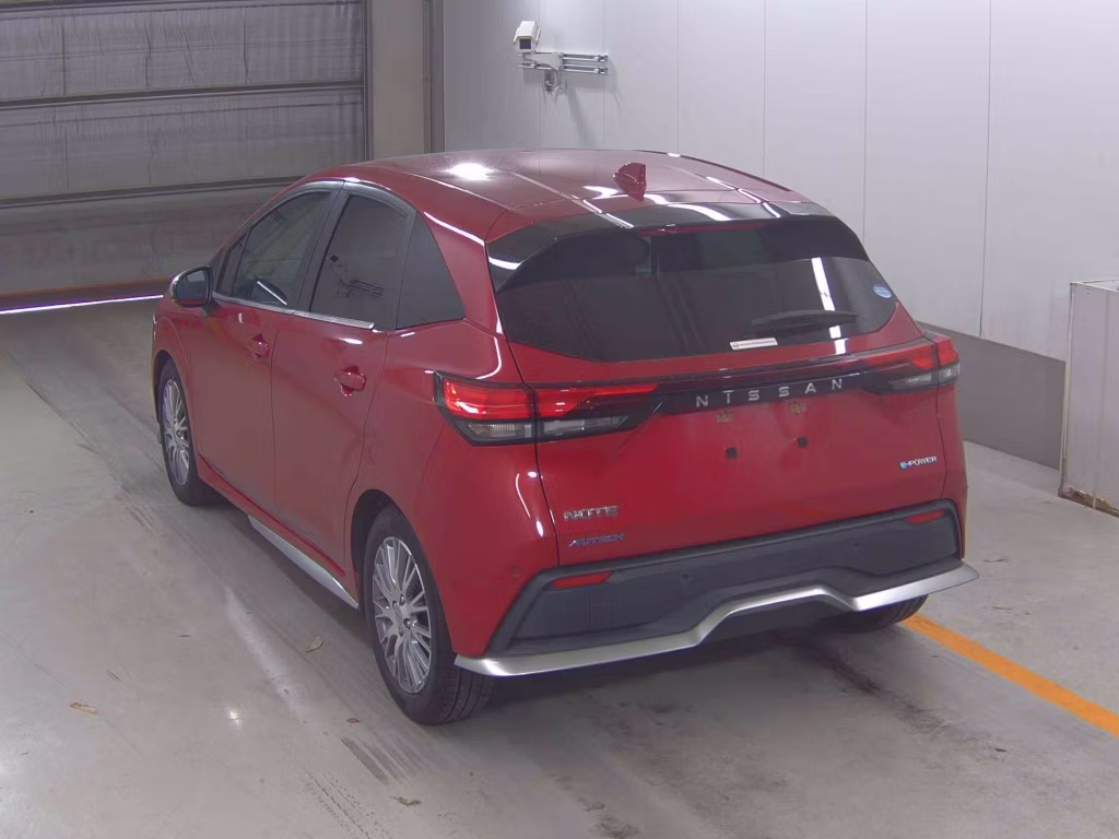 NISSAN NOTE