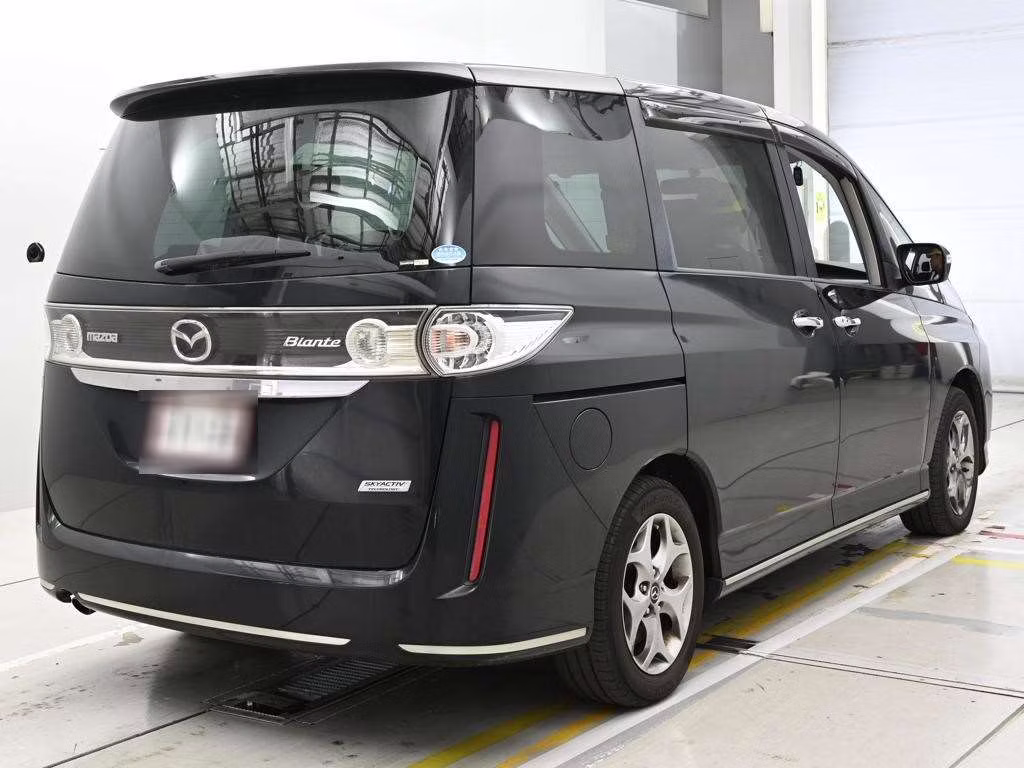 MAZDA BIANTE