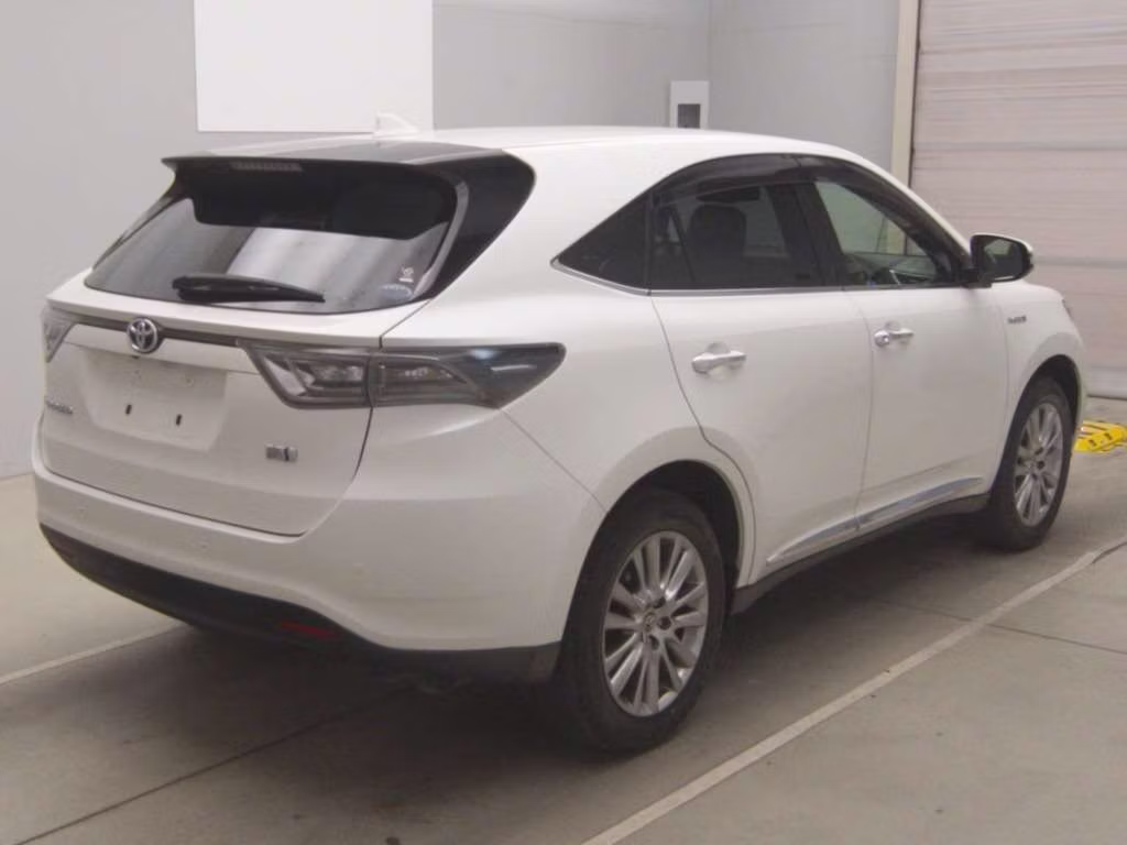 TOYOTA HARRIER