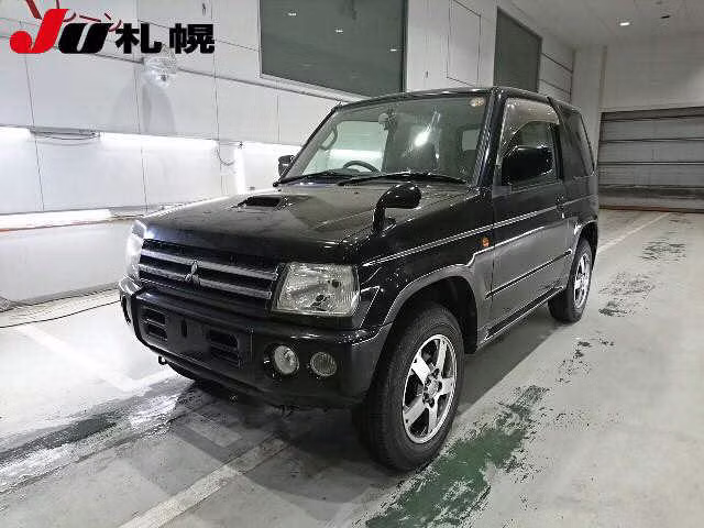 MITSUBISHI PAJERO MINI